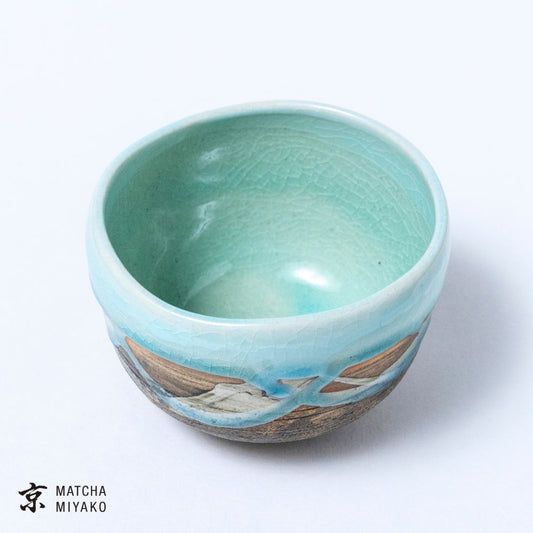 Matcha bowl (Chawan) Blue flow glaze style