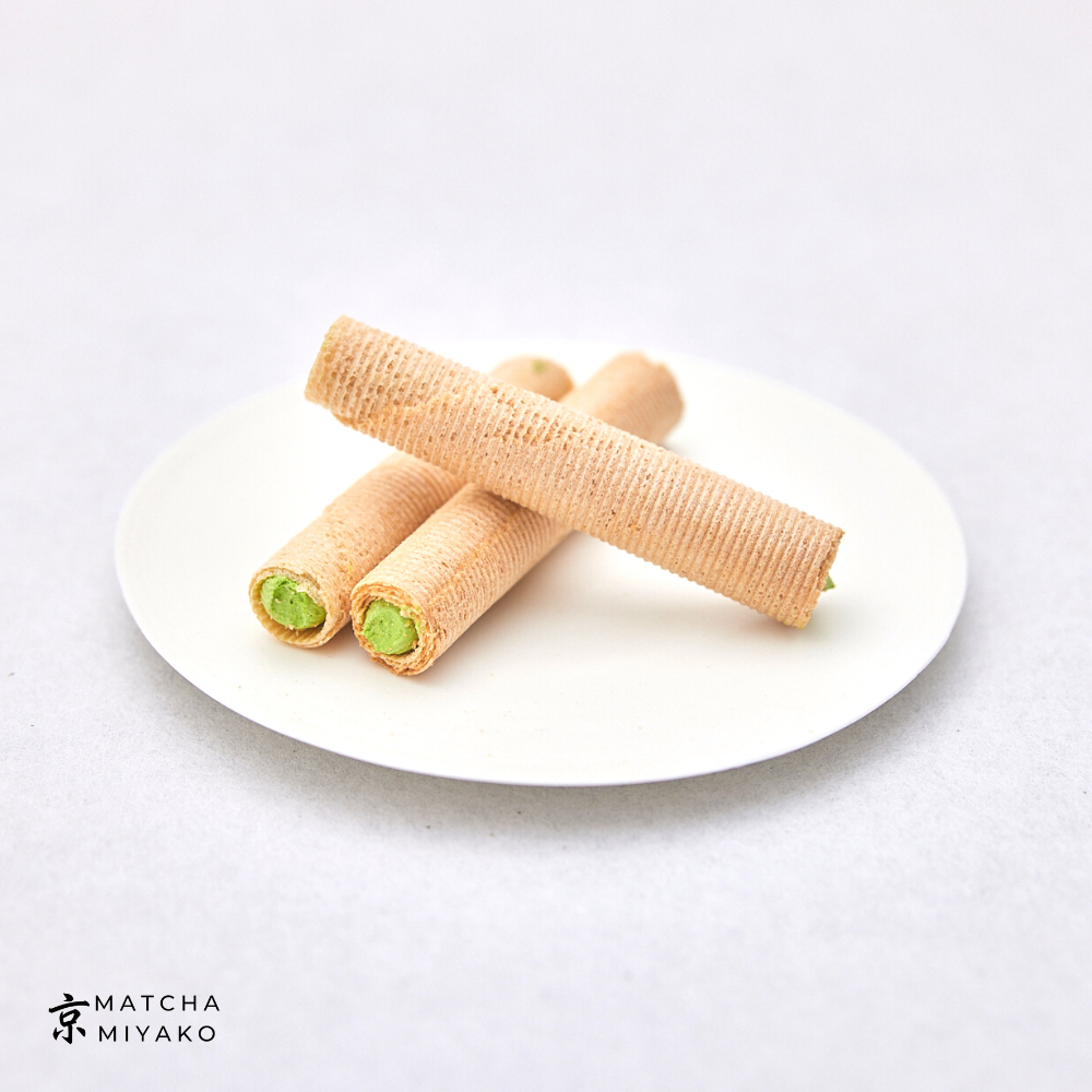 Matcha Cream Roll – matcha krémmel töltött ostyarúd