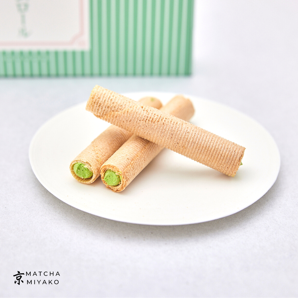 Matcha Cream Roll – matcha krémmel töltött ostyarúd